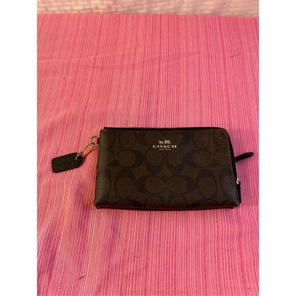 Coach Handbags - Coach signature double gold zipper wallet brown 6.5x4"